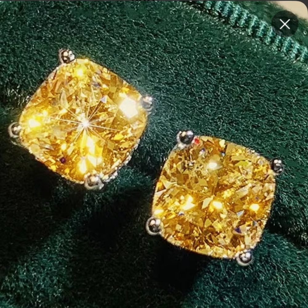 Neiman Marcus Faceted Honey Citrine 9.25 Sterling Silver Square Stud Earrings